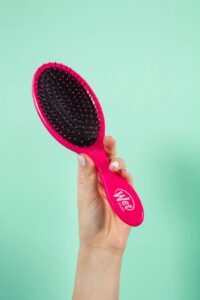 Aceites para el cabello que sí funcionan y cómo usarlos