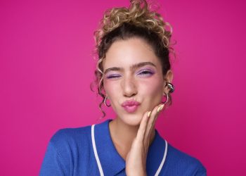 Maquillaje cruelty free: Cómo elegir productos que respetan tu piel y al planeta 🌱💄