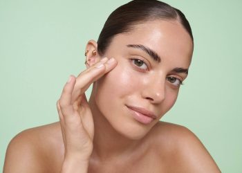 Maquillaje natural en México: Cómo elegir productos que resalten tu belleza🌸💄