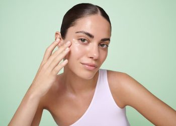 Maquillaje económico para tener looks increíbles y sin gastar de más